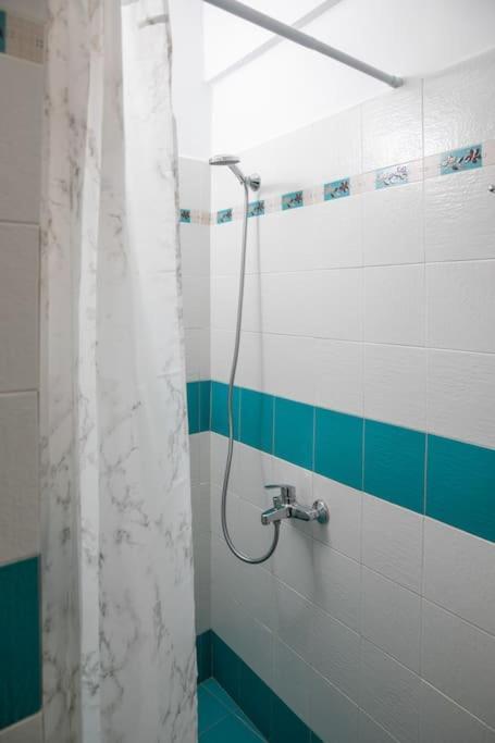 Aegina Town Apartment , With Private Parking Esterno foto
